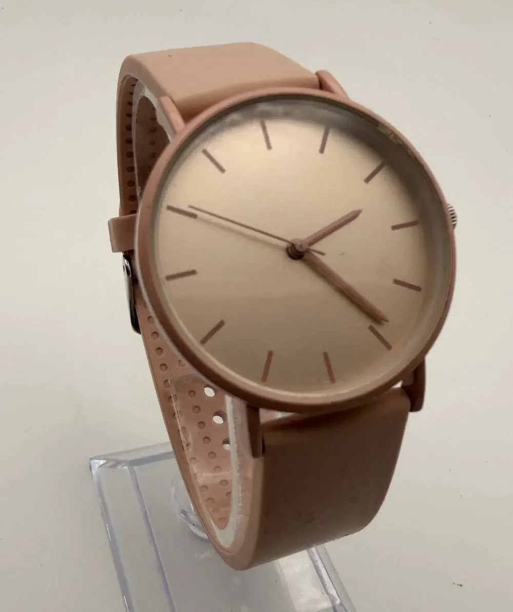 Stylish Pink Minimalist Women's Watch with Silicone Band, Working